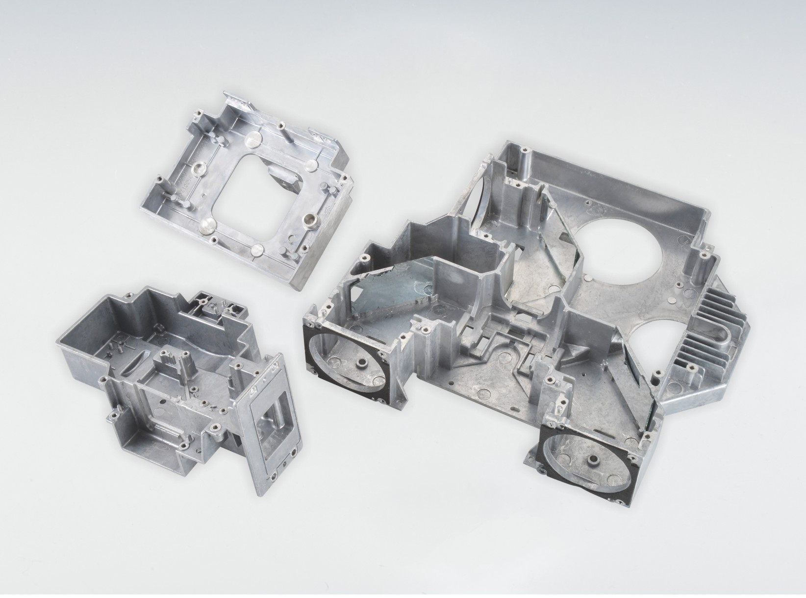 Industrial equipment spare parts Logo
